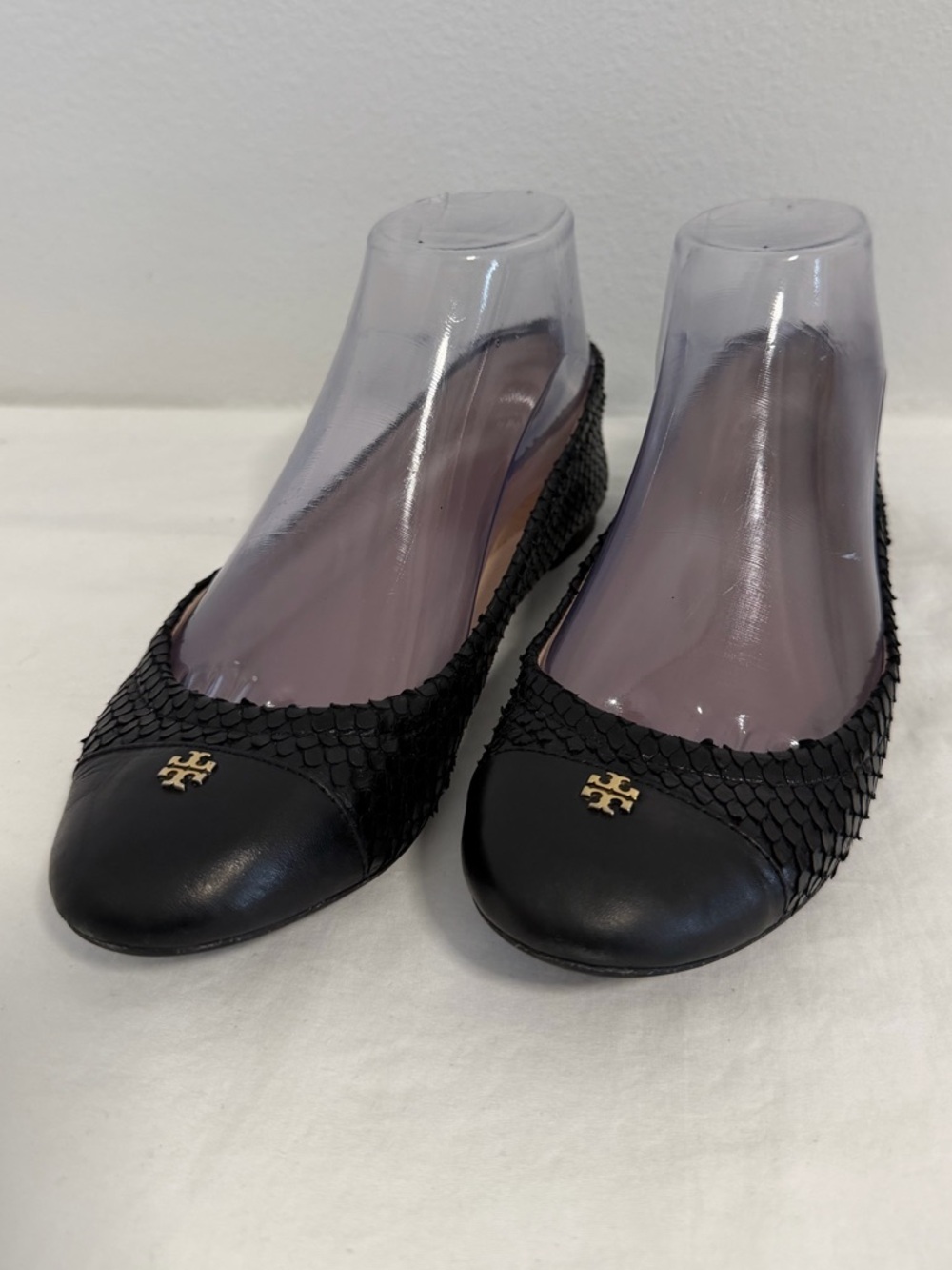 Tory Burch York Snake leather Ballet Flats shoes black  Size 51/2